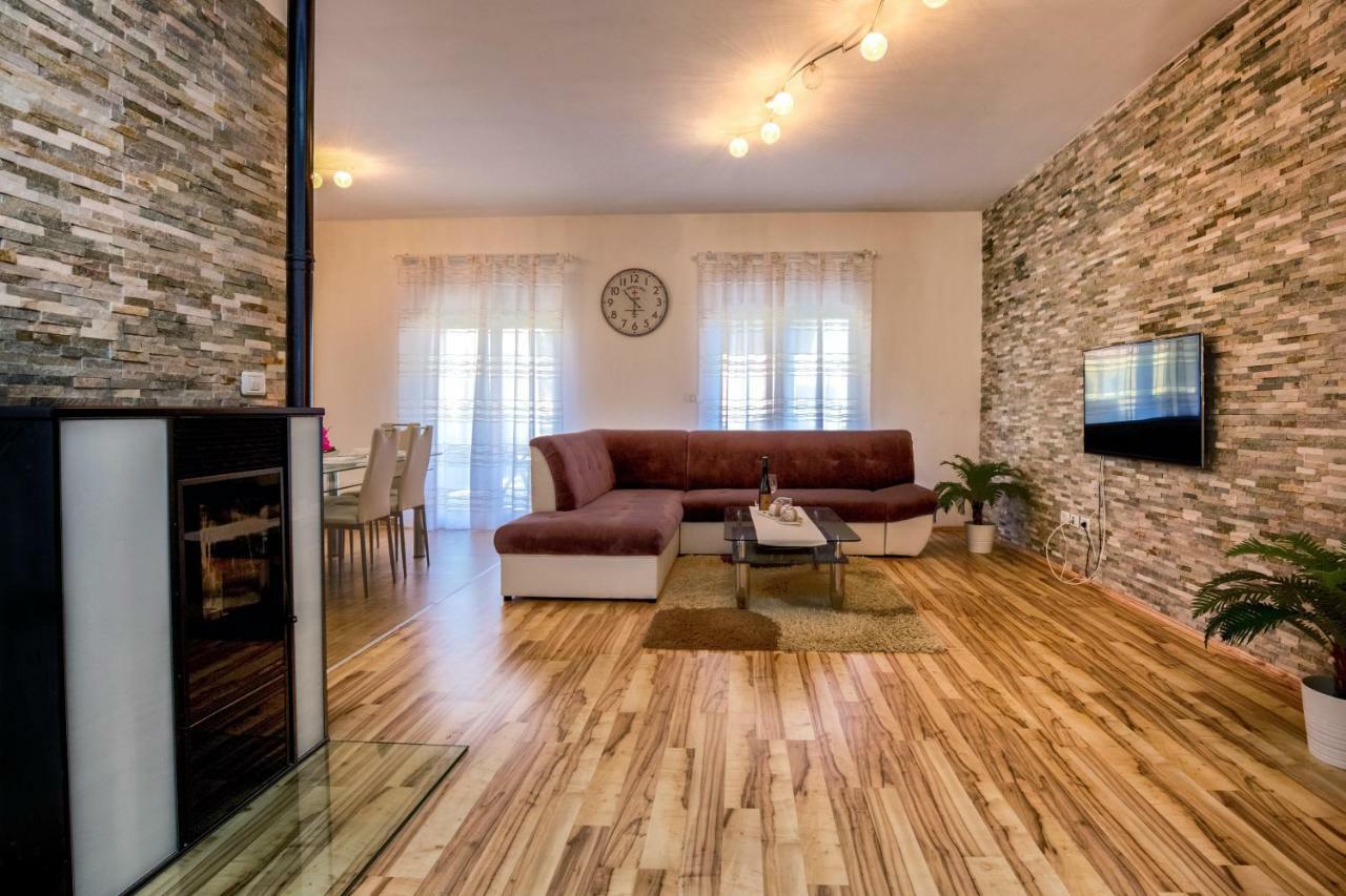 Krizan Apartment
