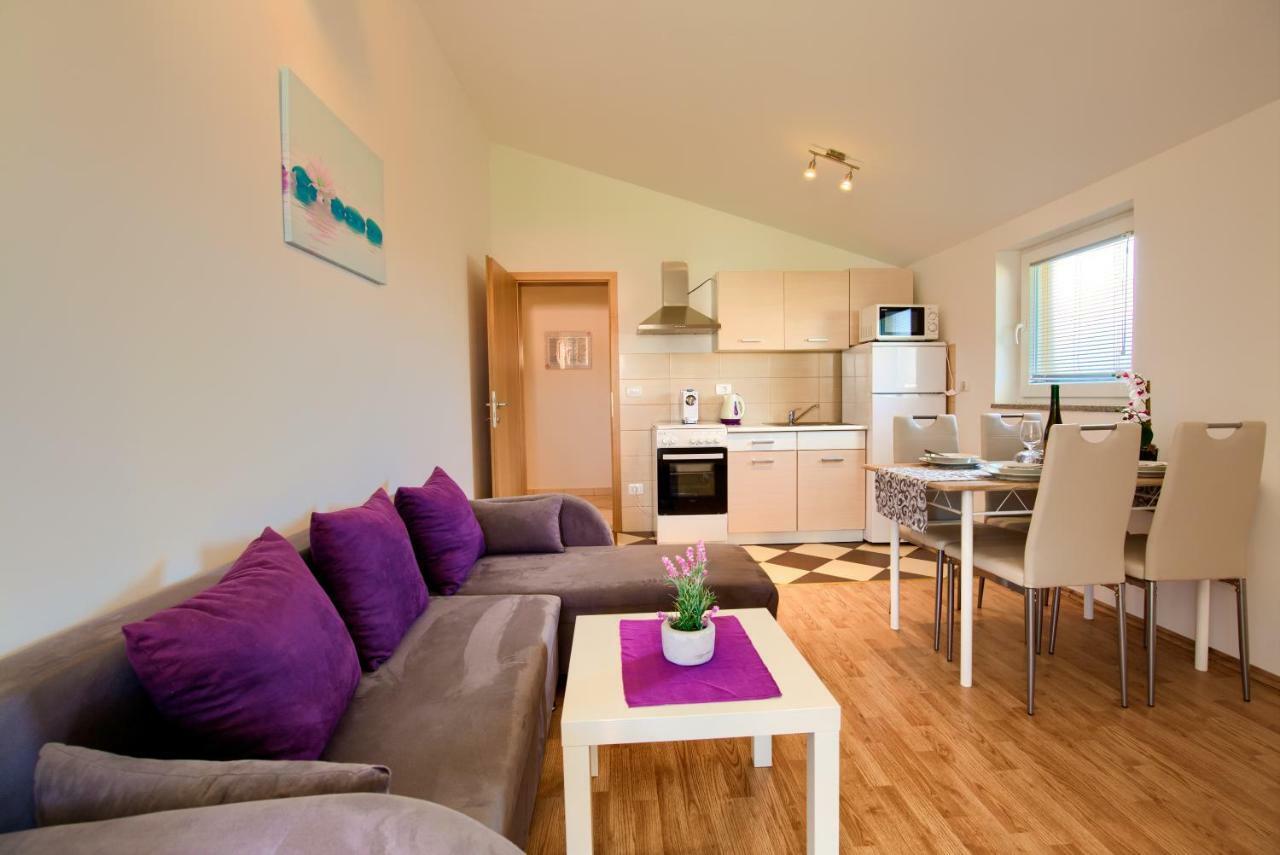 Apartment Krizan Pula